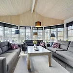 펜션 Esben - 11km From The Sea By Interhome *
