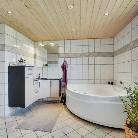 Vakantiehuis Esben - 11km From The Sea By Interhome